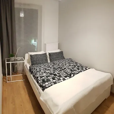 Premium Apartament Citycenter 2 - Mtp/pkp + Parking Free * Poznaň